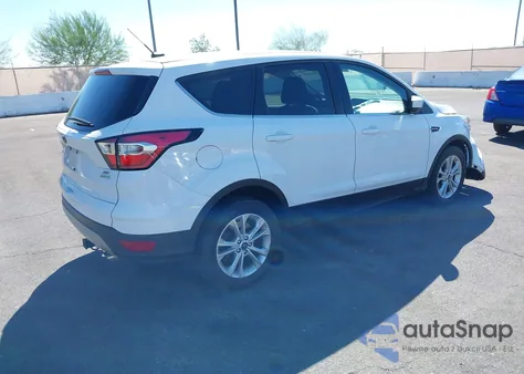 2017 Ford Escape Se из США, поврежденный, VIN 1FMCU0G94HUB83182
